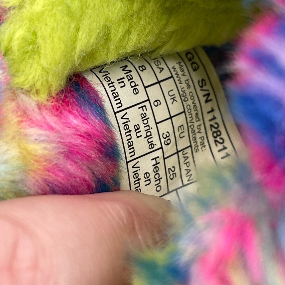 Ugg fluffita pixelate multicolor platform slide s… - image 10